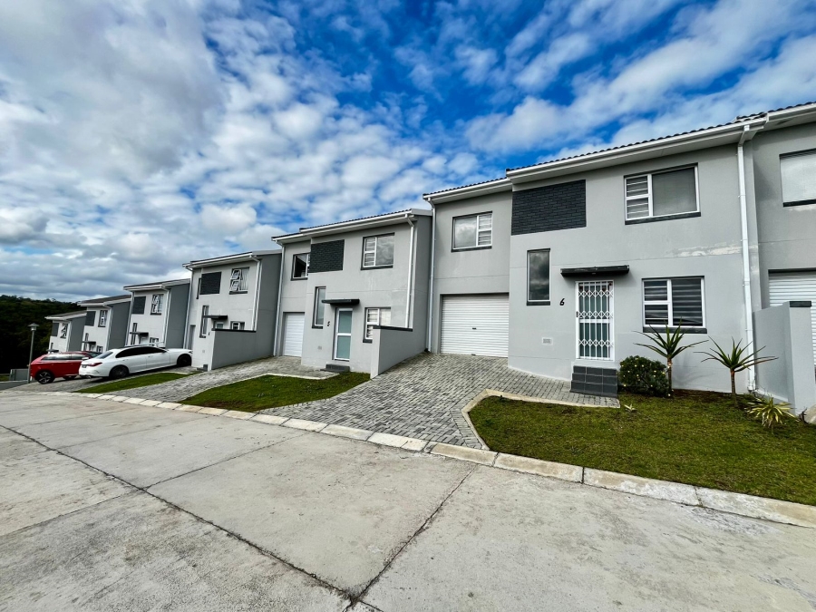 To Let 3 Bedroom Property for Rent in Nahoon Valley Park Eastern Cape